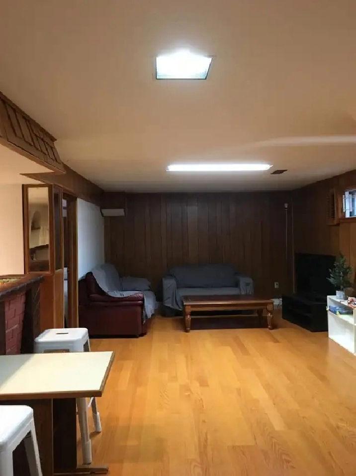 1 bedroom basement apartment near Scarborough Town Centre