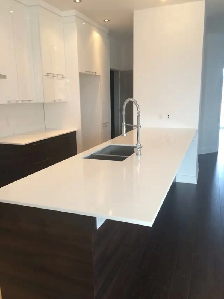 Grand condo neuf 4 ½ à louer à Saint-Jean!