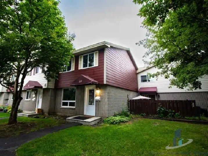 Très belle maison à louer - 53 rue de la Terrasse-Eardley