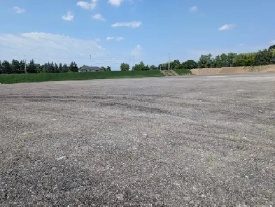 Trailer and Truck Parking in Vaughan