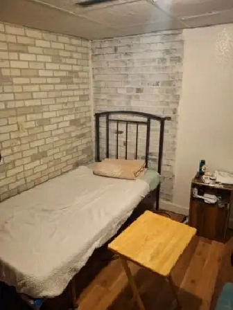 Sharing  rooms for rent available