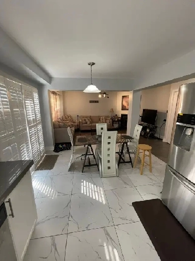 4 Bedroom Upper level housefor Rent Chinguacousy&Sandalwood Nov1