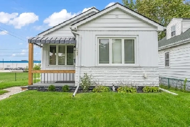 2597 Alexis Rd. Unit #Upper