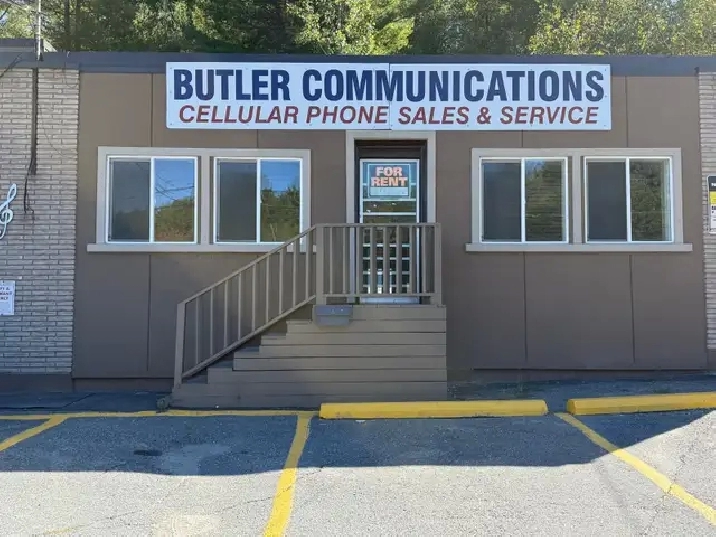 869 Kingsway for LEASE