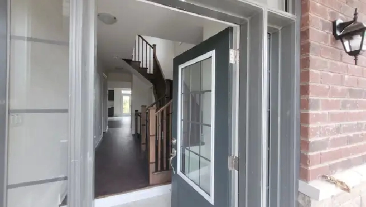 Detached 3 bedroom house