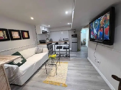 2-Bedroom Basement Apartment in Central Aurora