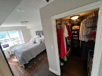 Nov1st,King/John,Ptivate Master Bedroom Bathroom,in3-Bedroom Apt