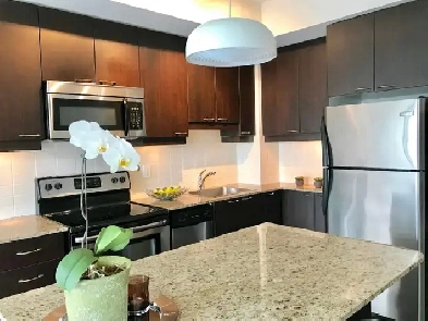 1 Bedroom   Office | 1 Bathroom by Owner
