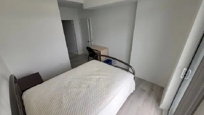 Yonge/Finch Master Bedroom with Private Washroom   Balcony Dec 1