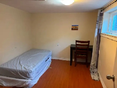Private Basement Room for Rent from November 1 in Scarborough