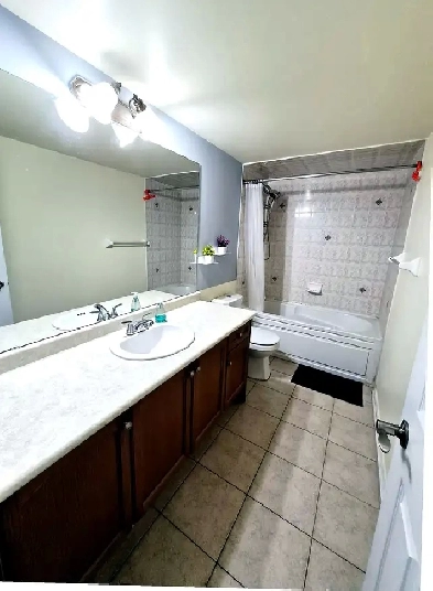 1 Bdrm Apt- 2Mins from Scarb.Go-1640 ALL IN- St.Clair & Midland