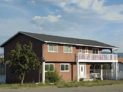 RENTAL PROPERTY ! PANORAMIC VIEWS! SPACIOUS HOME