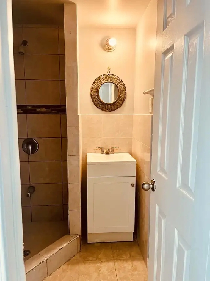 1 Bedroom Basement