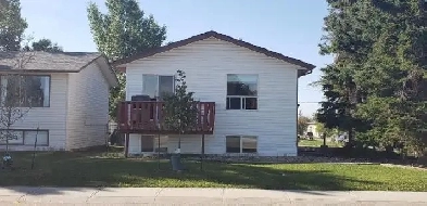 FURNISHED 5 BED HOME FOR RENT IN G.P.-ALL INCLUDED OCTOBER 2026