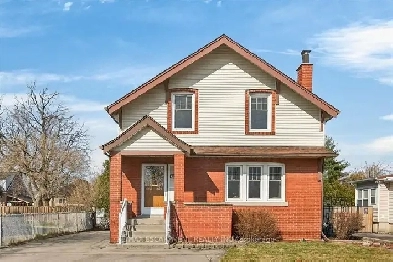 Room for rent - Queensdale and Upper Wellington st Hamilton