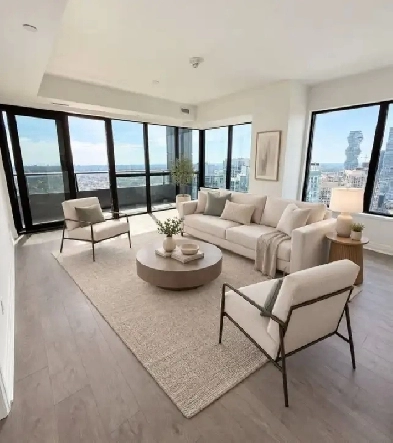 BRAND NEW CORNER SUITE 2 BED   2 BATH WITH SKY TERRACE