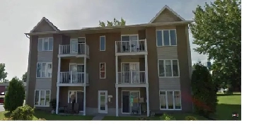 4 et demi style condo
