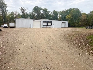 60x100 heated shop for rent