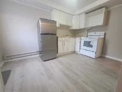 Trenton 2 bedroom ground floor unit $1599, All Inclusive