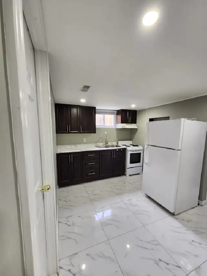 2  Bedroom Basement for Rent in Scarborough from Nov 1.