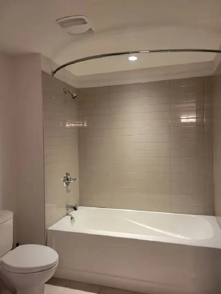 PENTHOUSE 2BDRM2 BATH MONTHLY FURNISHED