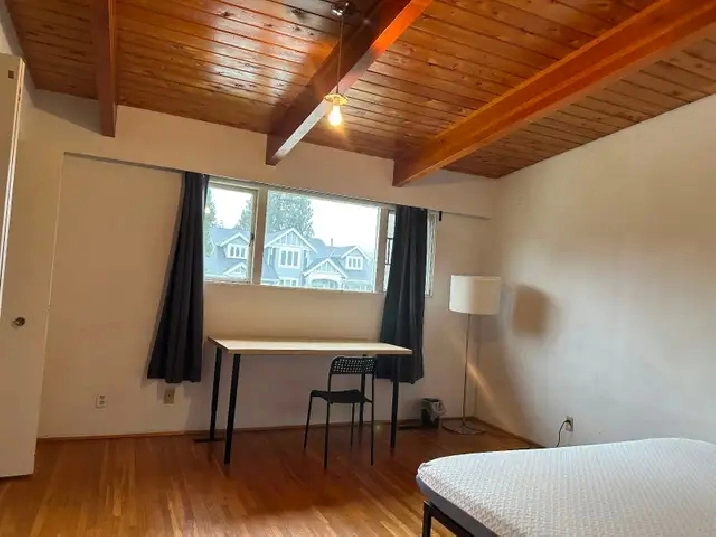 Master bedroom furnished. UTILITIES included. PRIVATE washroom.