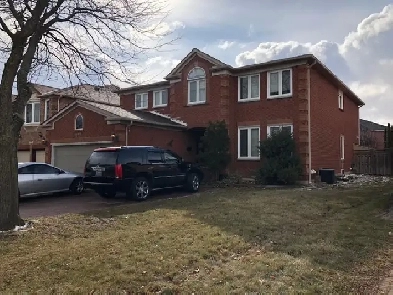 private room for rent in heartland mississauaga