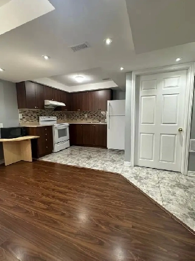 Spacious 2 bedroom basement available for Rent