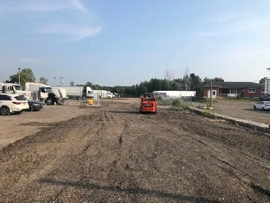 Truck and Trailer Parking in London ON