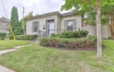 4 bdrm bungalow for rent - Downtown - $2500 avail immediately