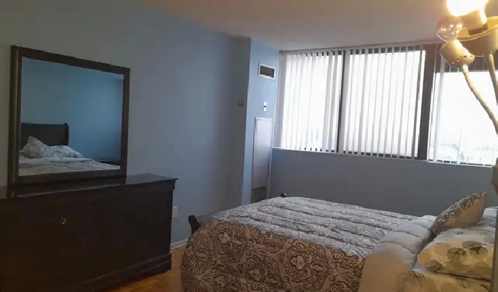 1 Bedroom for Rent Female Student, Adult, or ODSP - $900