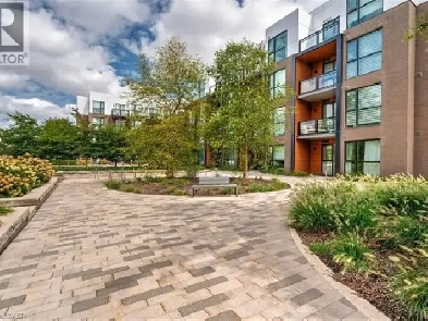 Oakville one bedroom condo for November 1