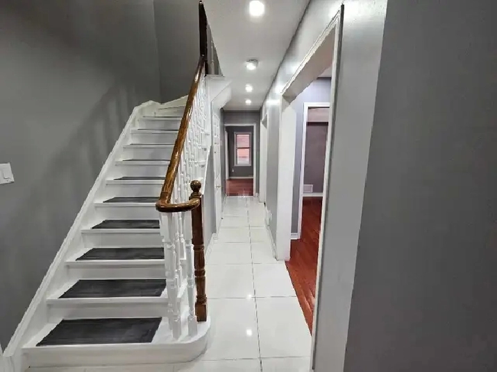 3 bedroom, 3 bathroom house for rent