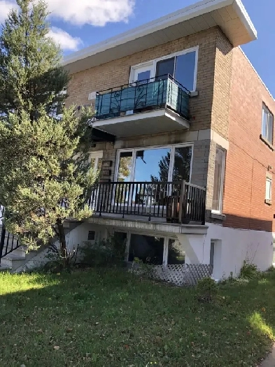3 1/2 AHUNTSIC OUEST