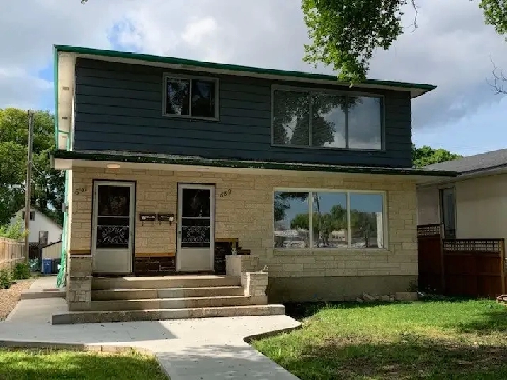 CRESCENTWOOD AREA DUPLEX FOR RENT