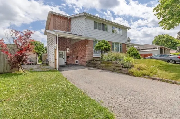 1 Bedroom   Den Basement Apartment for Rent | Pickering