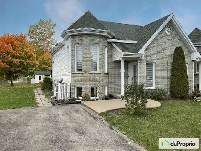 $439,000 - Semi-detached for sale in St-Michel