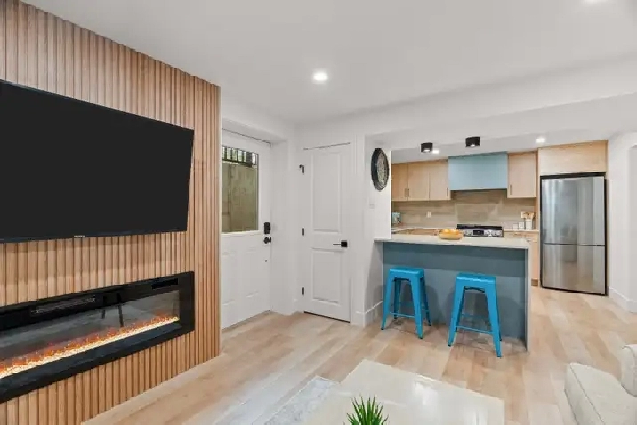 FURNISHED inclusive 1bedroom 1bathroom unit in Byron Village.