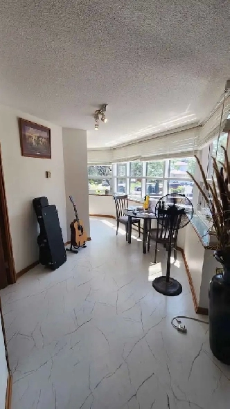 3 Beds 2 Baths Apartment for rent