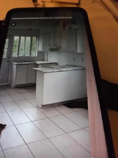 5 1/2 à  louer Longueuil libre 2e Etage face au parc