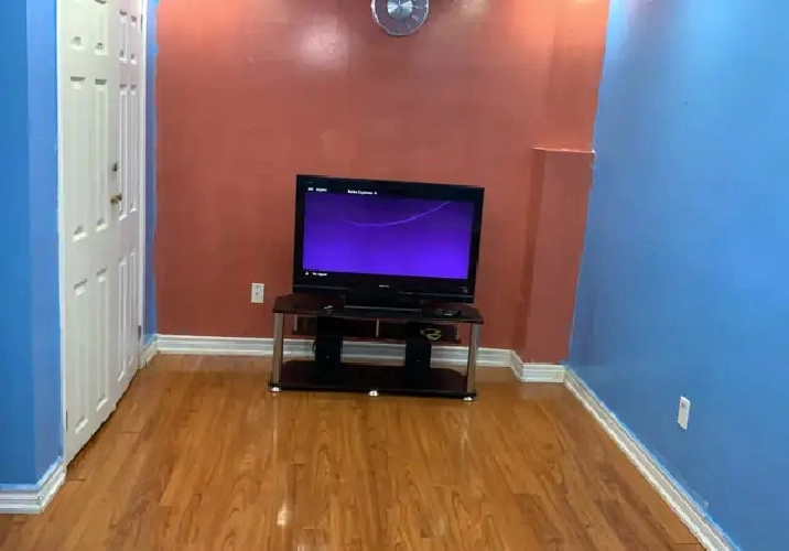 Basment one master  Bed  room rent . Oct.01.