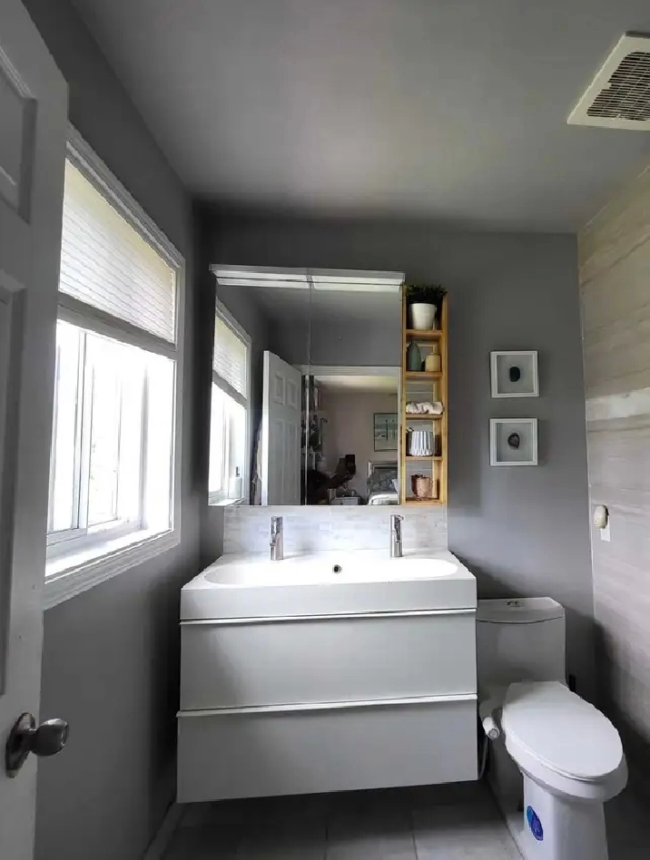 Master bedroom for rent