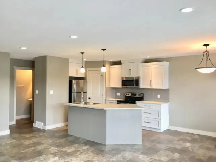 3 Bedroom / 2 Bath Unit (Includes Water)