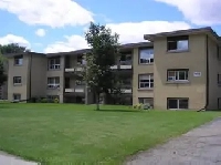 Bright 2bdrm APT- RENOVATED/SPACIOUS/SELF CONTAINED! Avail Now!