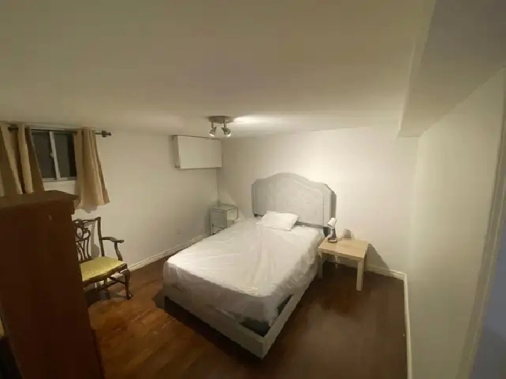 Room for rent basement