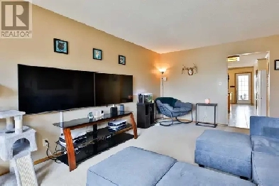 3 Bed 2 Bath Main Floor for Rent - Heritage Area, Lethbridge