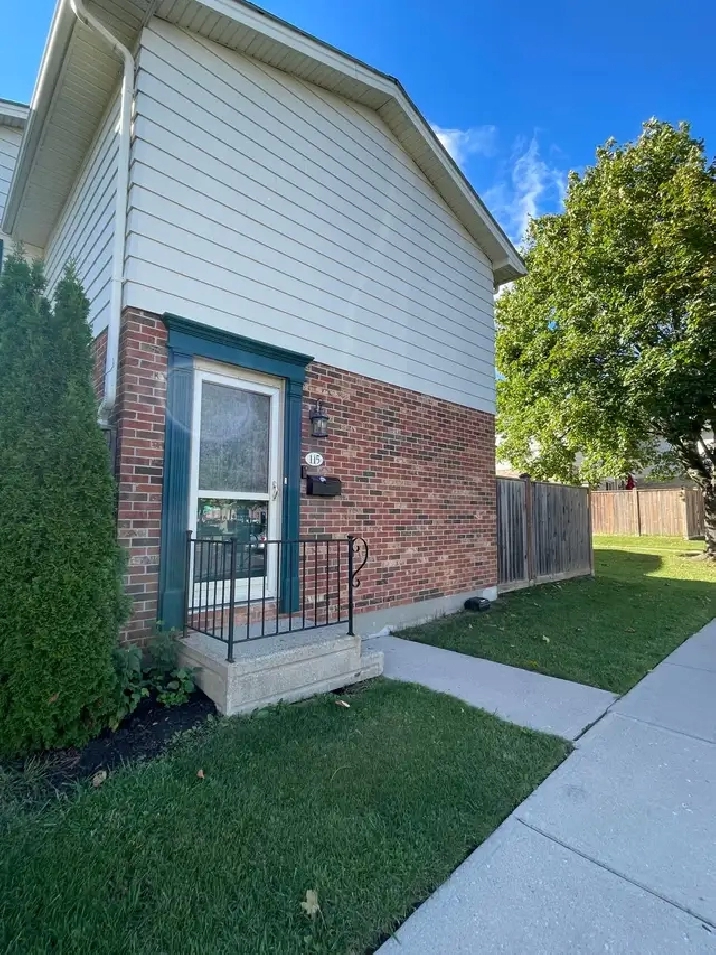 3 bedroom Townhouse for rent $2,350
