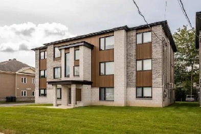 Luxueux condo spacieux 4½ à louer-Venise-en-Québec - 1e décembre