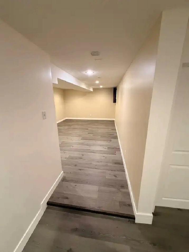 1 bedroom, 1 bathroom basement for rent