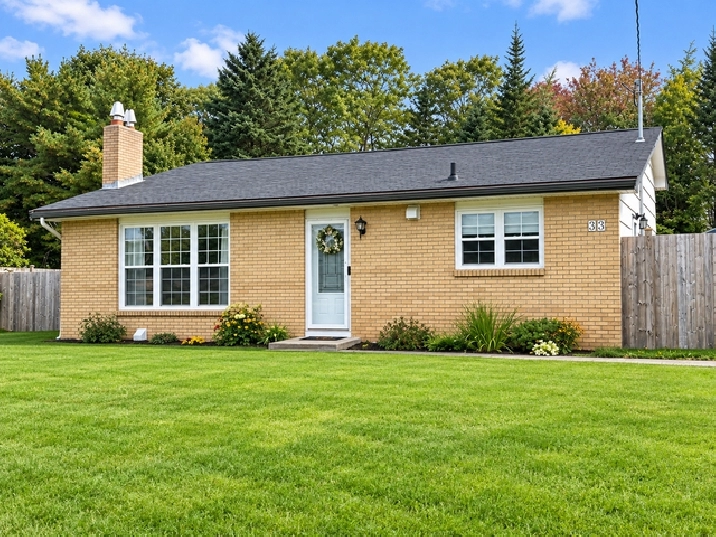 Pet-Friendly 3 Bedroom, 2 Bath with detached garage